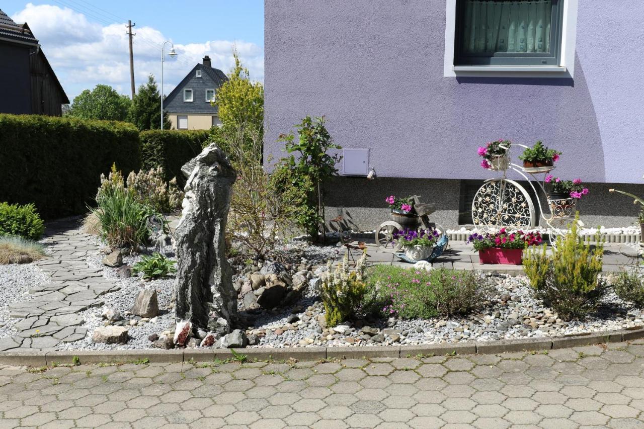 Haus Lila Welle Apartment Nordhalben Exterior photo